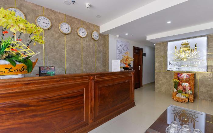 Royal Hotel