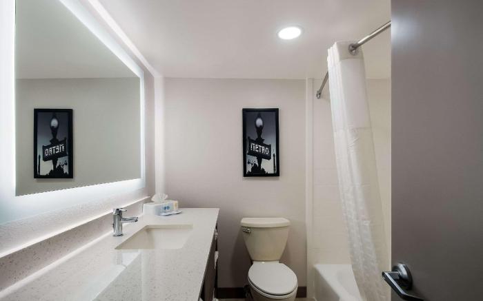 Comfort Inn Falls Church - Tysons Corner