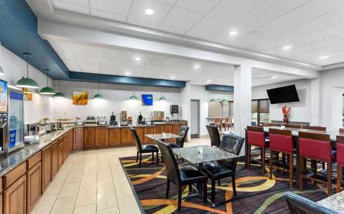 Comfort Inn & Suites Kenosha-Pleasant Prairie