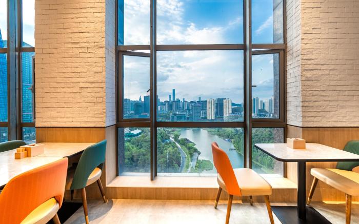 Hanting Hotel Guiyang North Station Guanshanhu Park