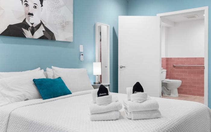 The New Yorker Miami Hotel
