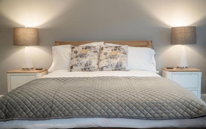 Room 2 - The Sleeping Giant - Pen Y Cae Inn