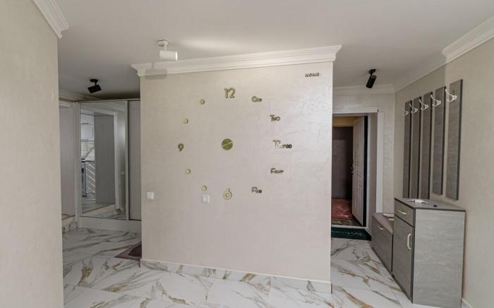 Modern flat near Registan square