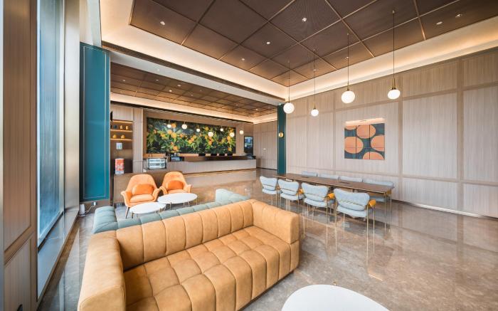 Orange Hotel Dalian North Station