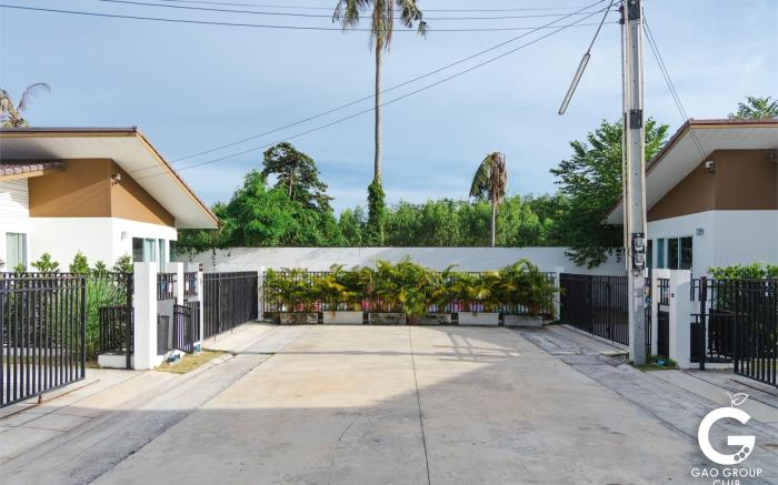 GAO Akira Pool Villa