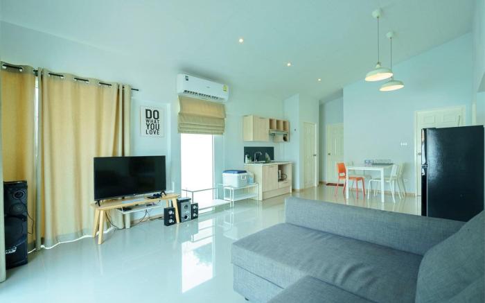 GAO Akira Pool Villa