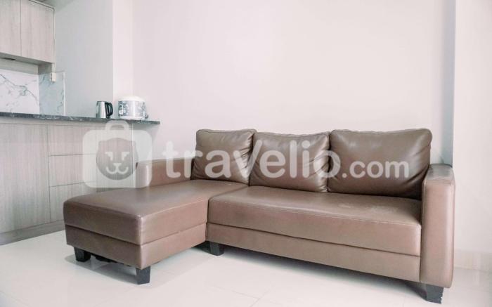 Homey 2BR at Transpark Bintaro By Travelio