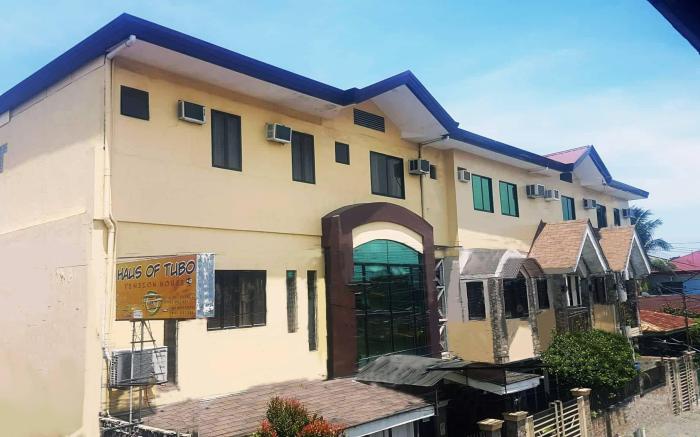Haus Of Tubo Travellers Inn
