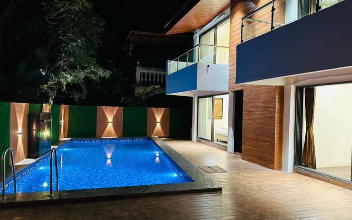 Casa Majestic 4 BHK Vila