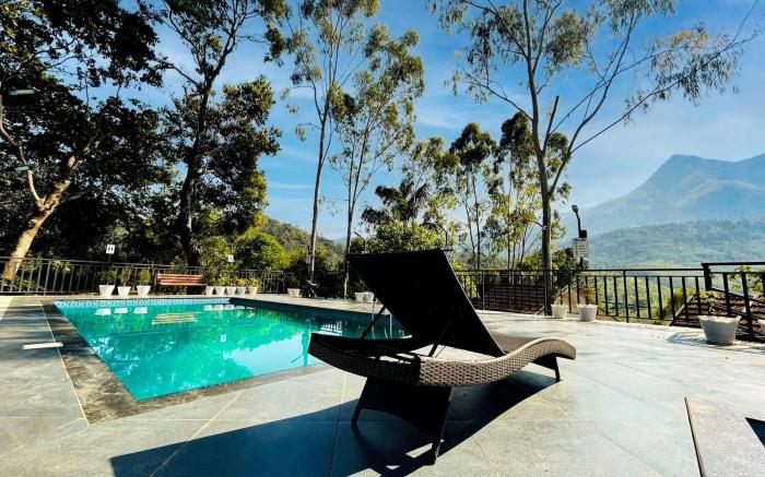 Dazzle Villa Resort