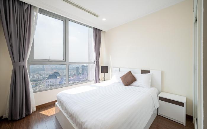 Good Views 2 Huge Bedrooms/2WC apt @Landmark Plus 