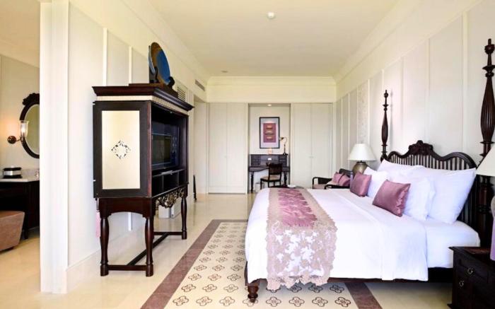 Lush Trees Hotel 1 BR Suite Ocean View NE135A