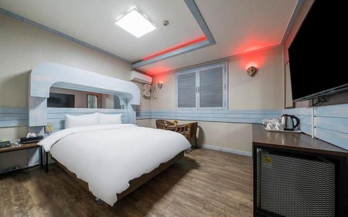 Raemian Motel
