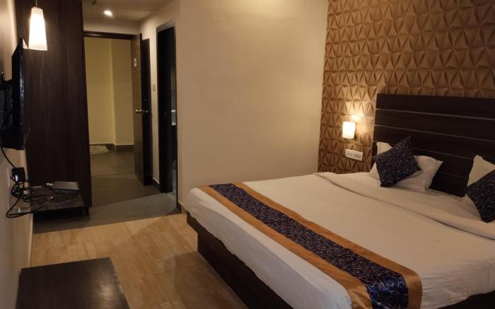Redfox Hotel- Aminjikarai