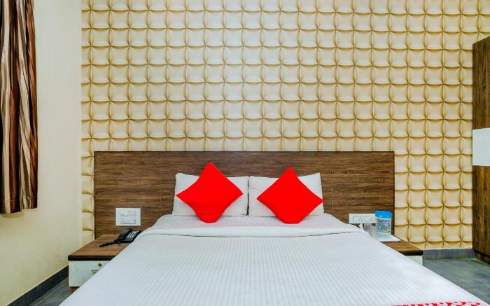 Super Collection O Indian Suites Near Sitara Restaurant