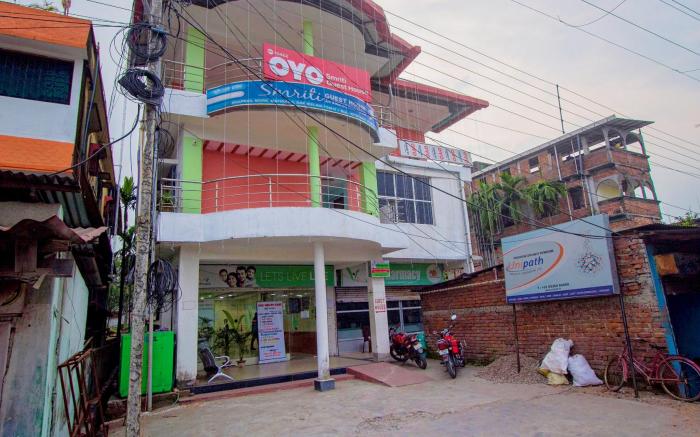Super Hotel O Smriti Guest House