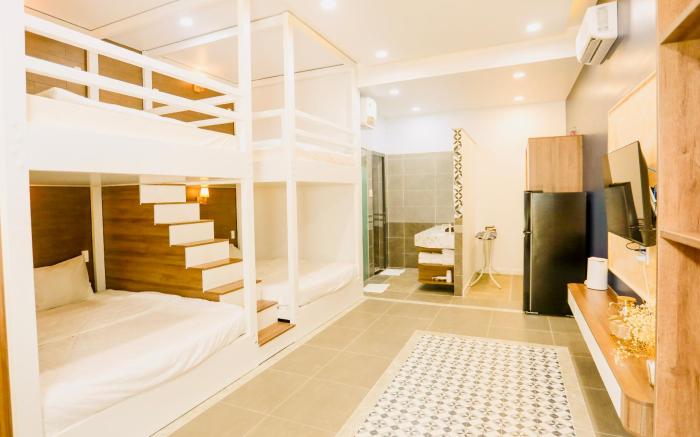 Kiwi's Homestay & Cafe