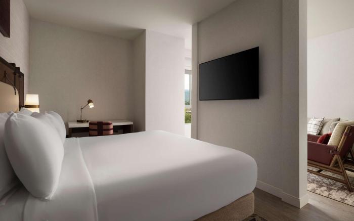The Knoll Hotel Napa Valley, Tapestry Collection by Hilton