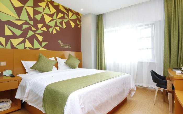 Vatica Hefei Silihe Road Wenyi Bainian Street Hotel