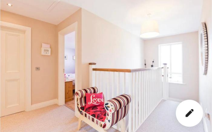 Modern Homestay Rooms 15 MINUTES to Dublin Airport