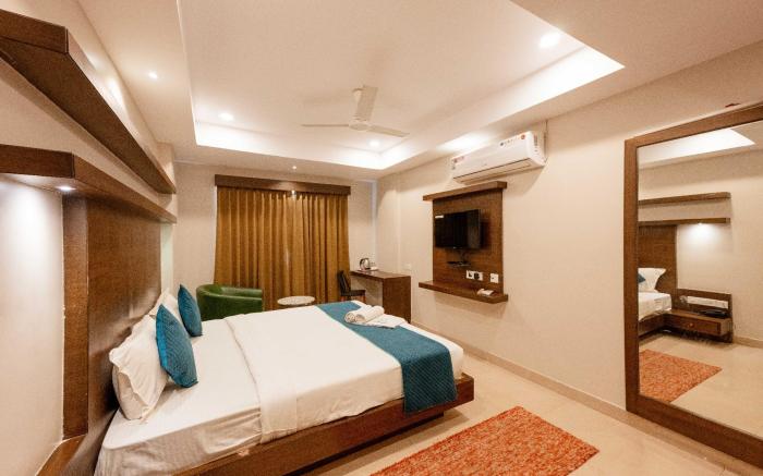 REGALIA INN &SUITES