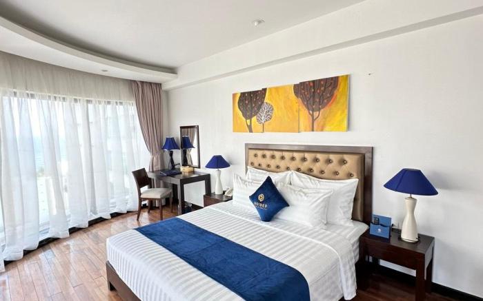 SANDALS ISLAND HOTEL