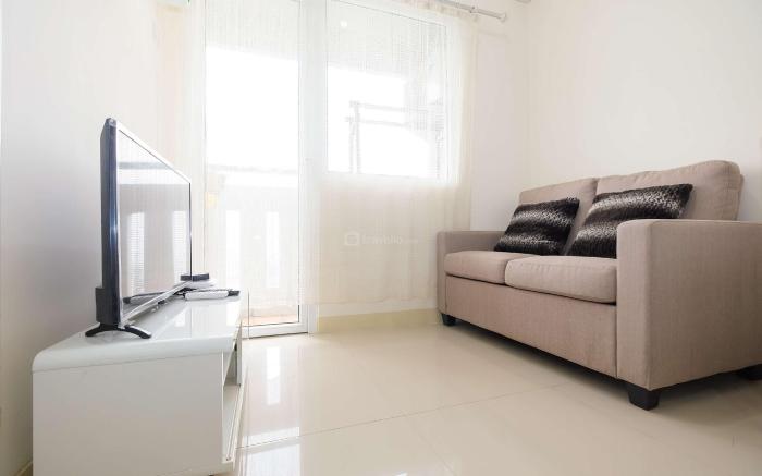 Cozy 2 BR Green Pramuka City Apartment By Travelio