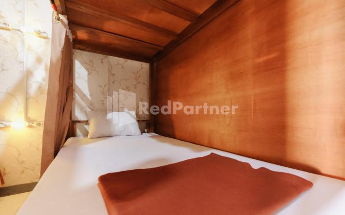 Shooting Star Hostel Kuta RedPartner (Mixed Dormitory)