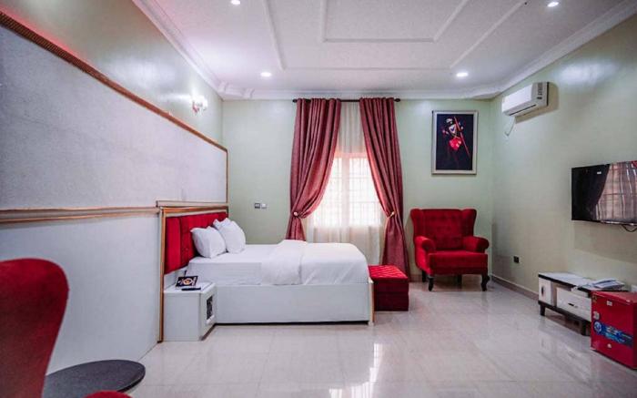 Cozy Residence Hotel
