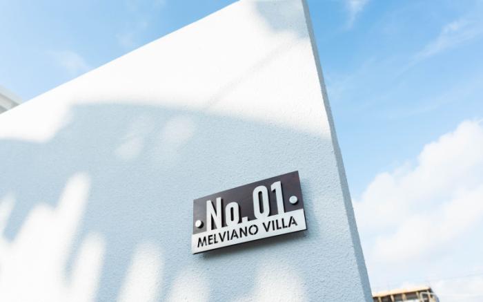 Melviano Suite & Villa