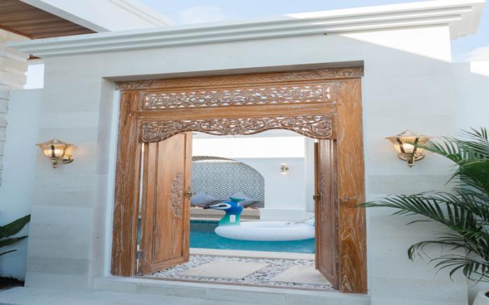 Melviano Suite & Villa