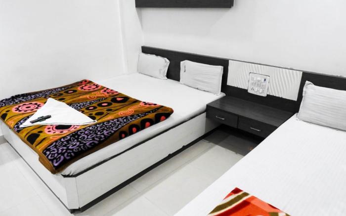 Hotel Shri Sai Darshan 