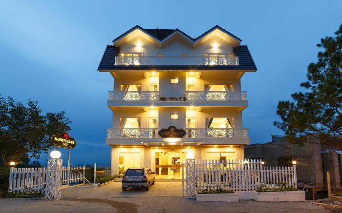 Rose Valley Hotel