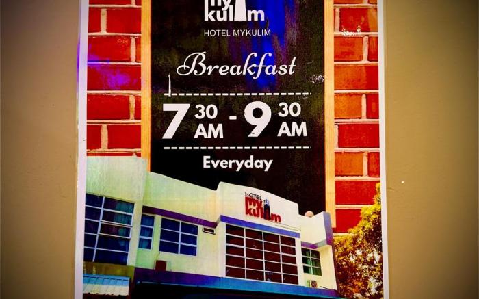 HOTEL MYKULIM