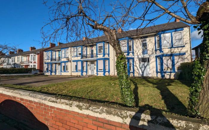 OYO Eastbourne Lodge