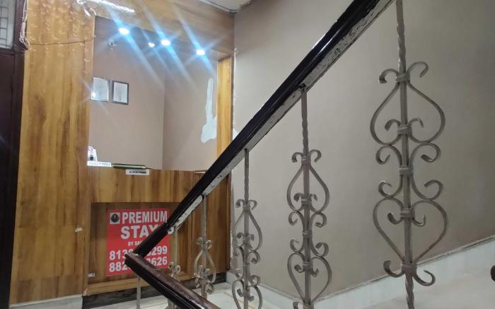 Hotel O HOTEL CROWN 15