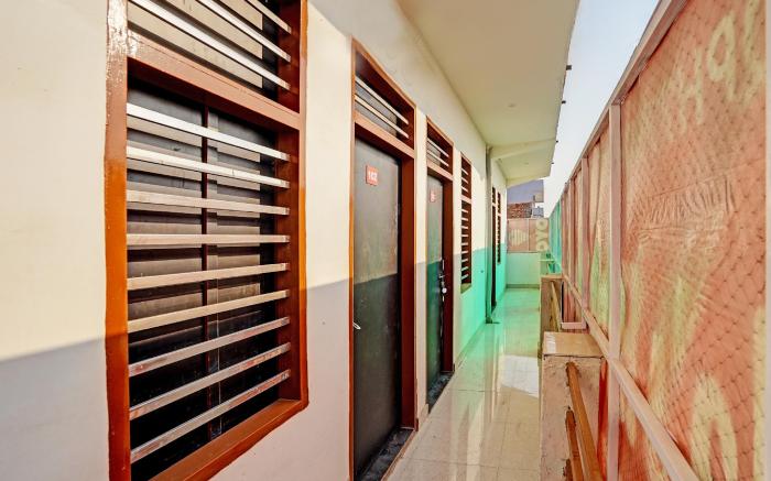 Hotel O Chawla's Hotel & Restaurant