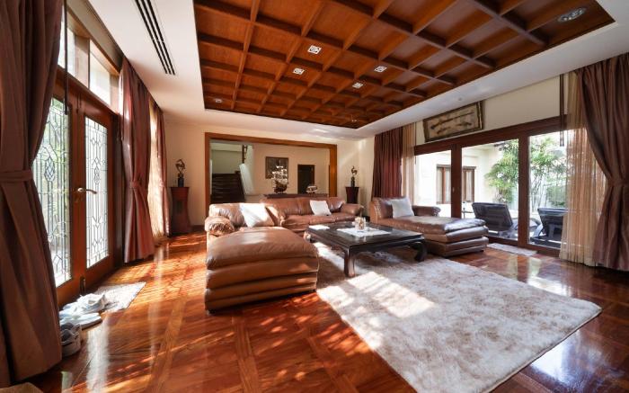 Luxurious Pattaya Pool Villa 