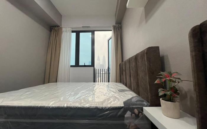 FamilyStudio KLCCView 50mMall Subway RoofTopPoolF4