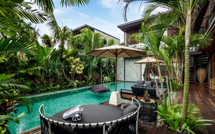 Villa Na Luxury 6BR Canggu 400m Atlas Beach Club