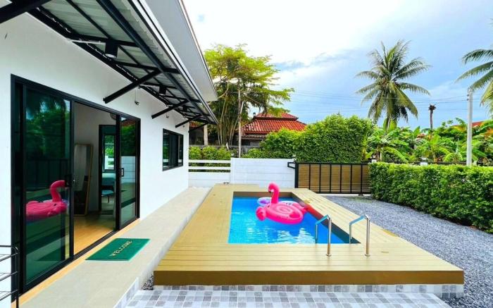 Pool Villa @ Phatthalung, 15 mins to Thale Noi