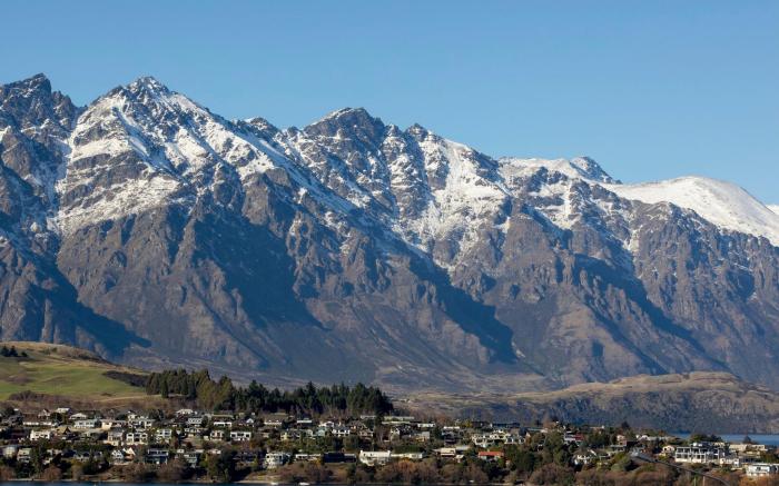 Copthorne Hotel and Apartments Queenstown Lakeview