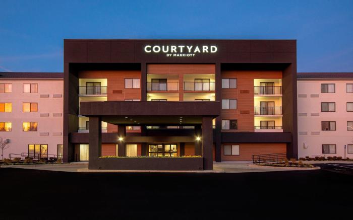 Courtyard Cincinnati Airport