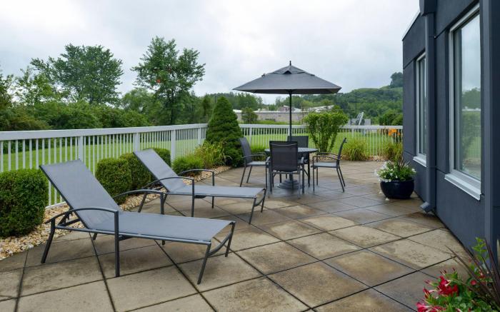 Fairfield by Marriott Inn & Suites Pittsburgh New Stanton