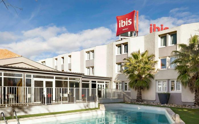 ibis Arles