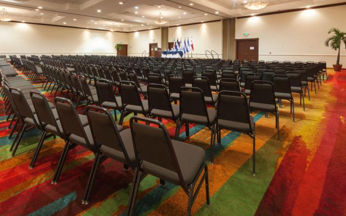 Holiday Inn San Salvador By IHG