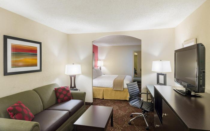 Holiday Inn Express Frazer - Malvern By IHG