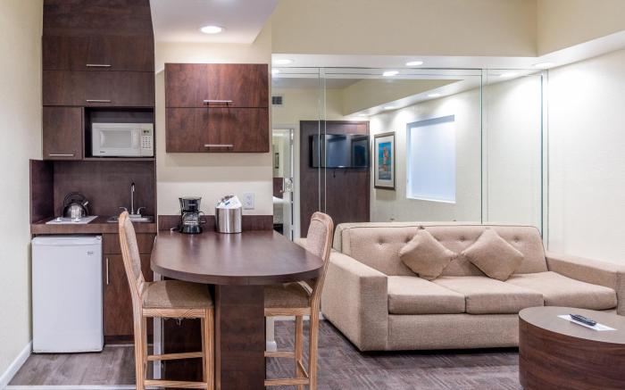 Crystal Beach Suites Miami Oceanfront Hotel