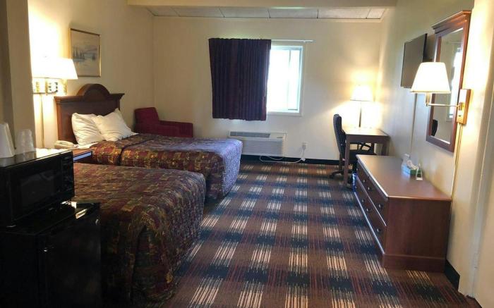 Red Carpet Inn North Syracuse