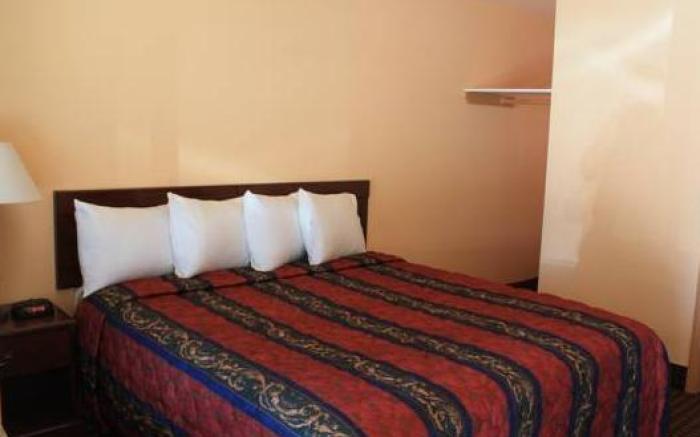 Gold Trail Motor Lodge